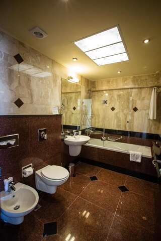 Виллы Helena VIP Villas and Suites - Half Board Солнечный Берег Просторные апартаменты Делюкс - Прямой выход на пляж-4